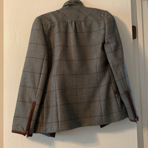 Dubarry Braxen Tweed Coat - Picture 8 of 9